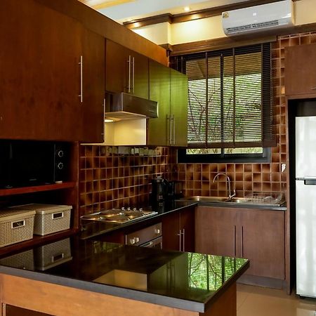Large 4 Bed Villa Short Walk To Maenam Beach 매남비치 외부 사진