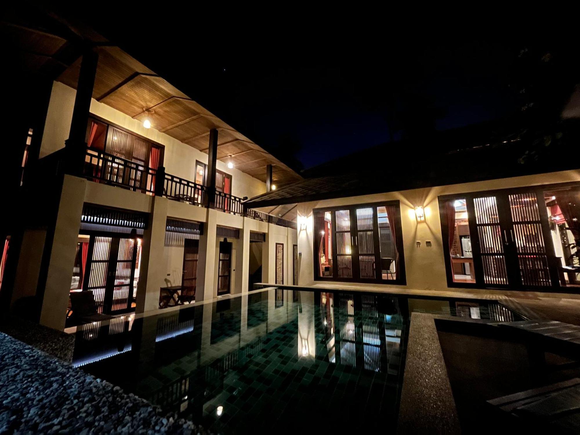 Large 4 Bed Villa Short Walk To Maenam Beach 매남비치 외부 사진