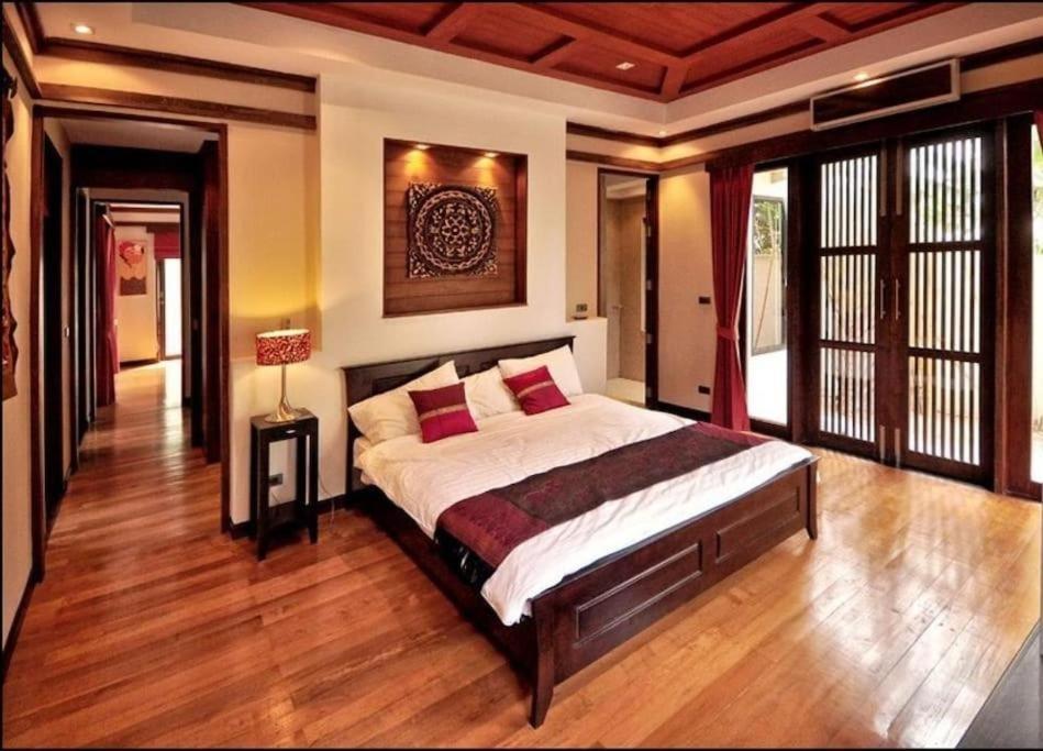 Large 4 Bed Villa Short Walk To Maenam Beach 매남비치 외부 사진