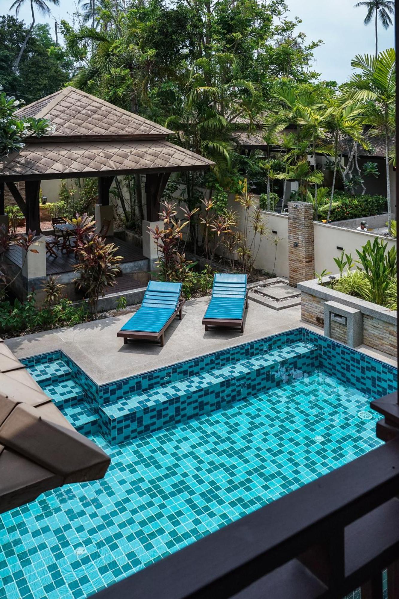 Large 4 Bed Villa Short Walk To Maenam Beach 매남비치 외부 사진