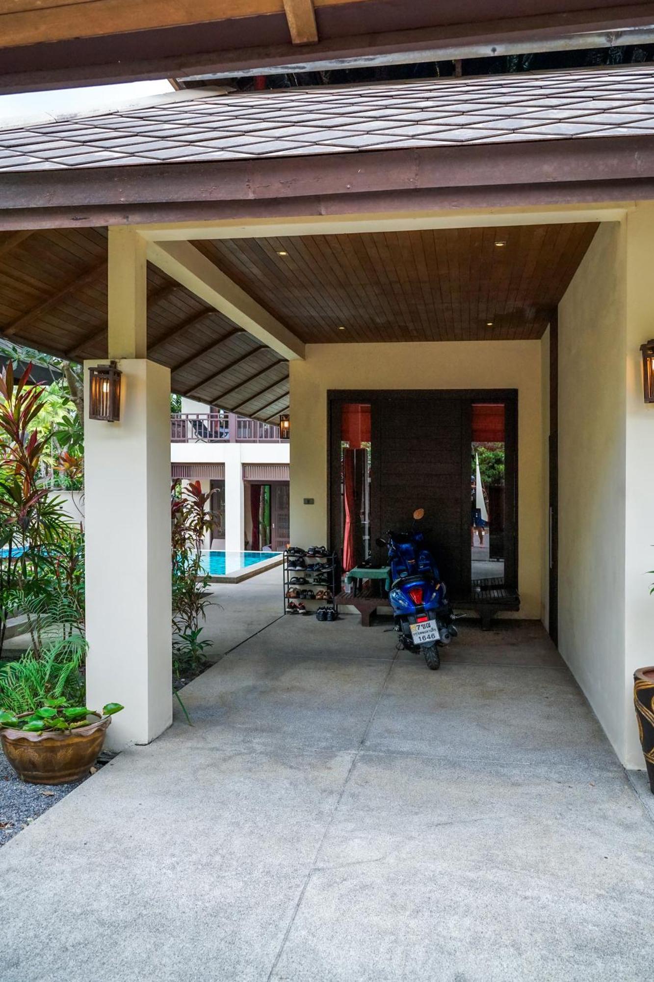 Large 4 Bed Villa Short Walk To Maenam Beach 매남비치 외부 사진