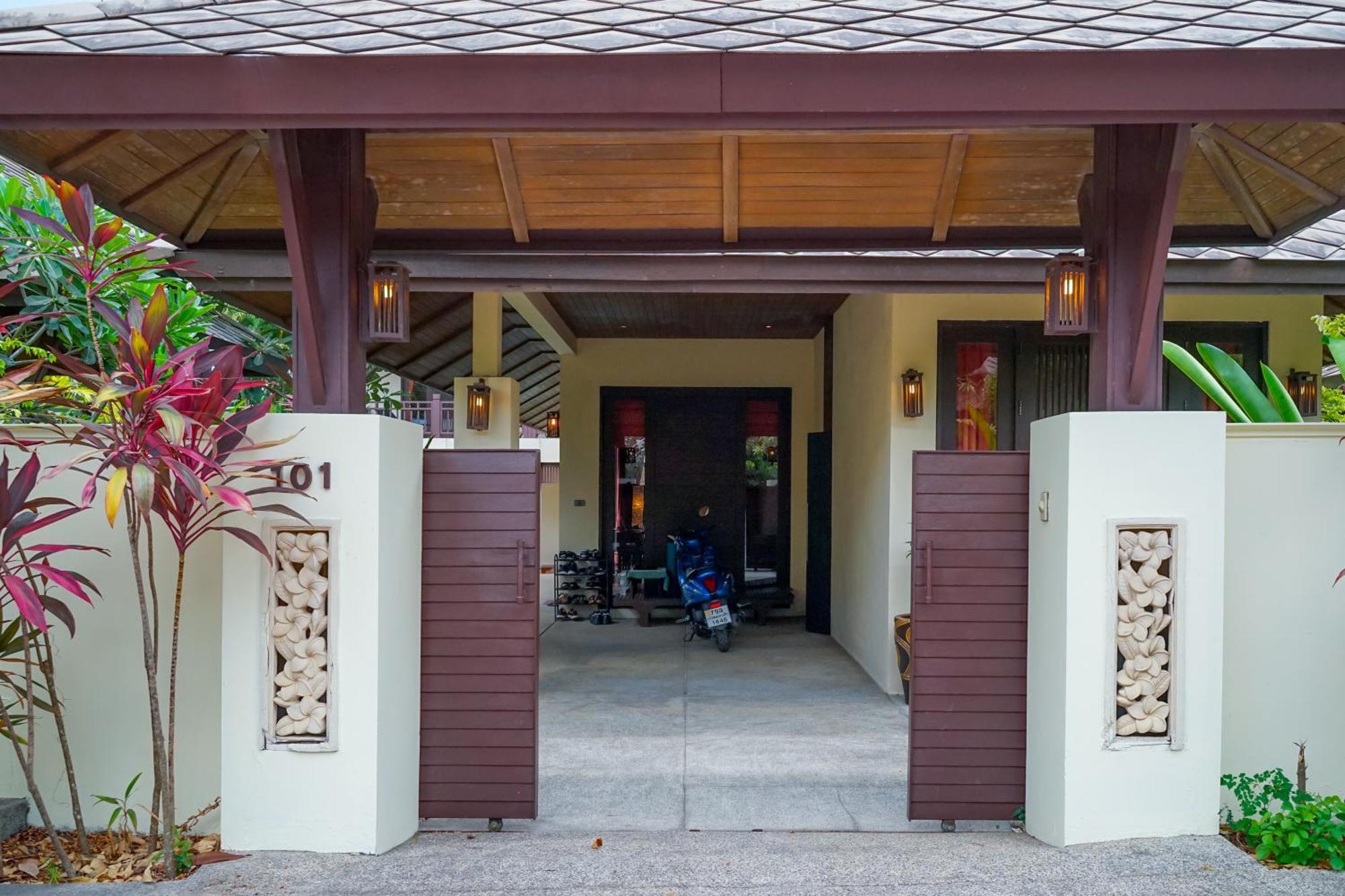 Large 4 Bed Villa Short Walk To Maenam Beach 매남비치 외부 사진