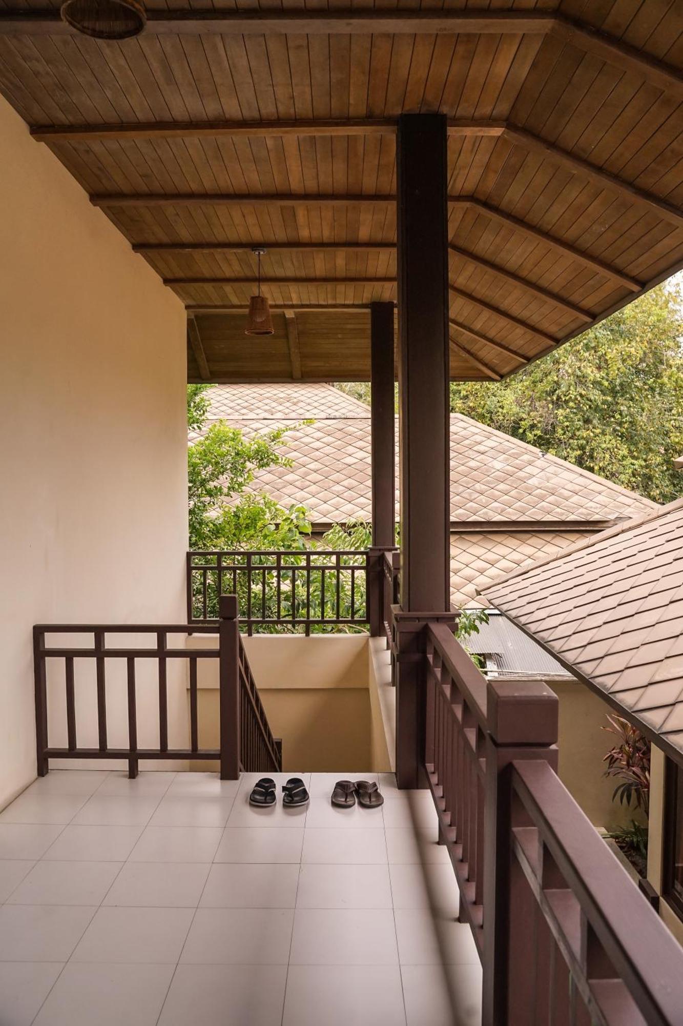 Large 4 Bed Villa Short Walk To Maenam Beach 매남비치 외부 사진