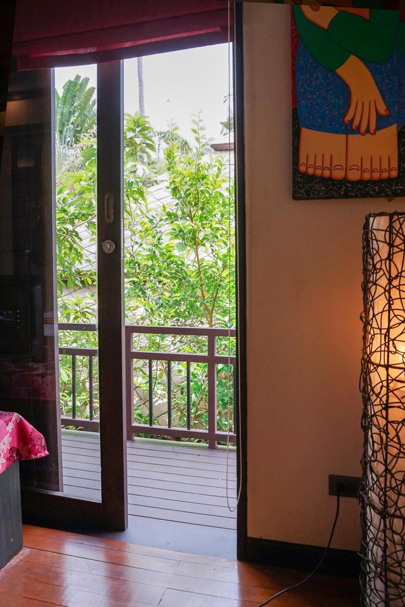 Large 4 Bed Villa Short Walk To Maenam Beach 매남비치 외부 사진