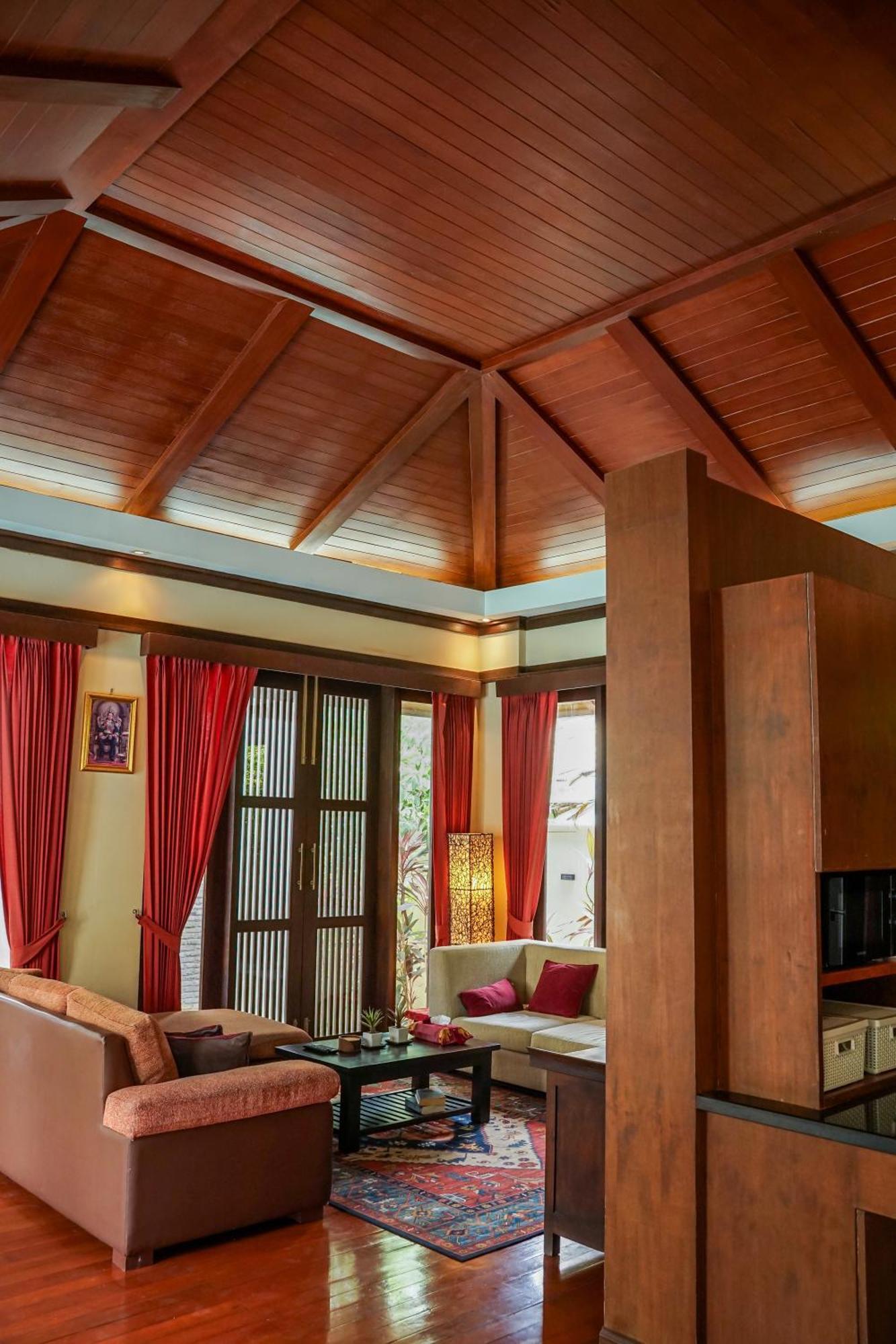 Large 4 Bed Villa Short Walk To Maenam Beach 매남비치 외부 사진