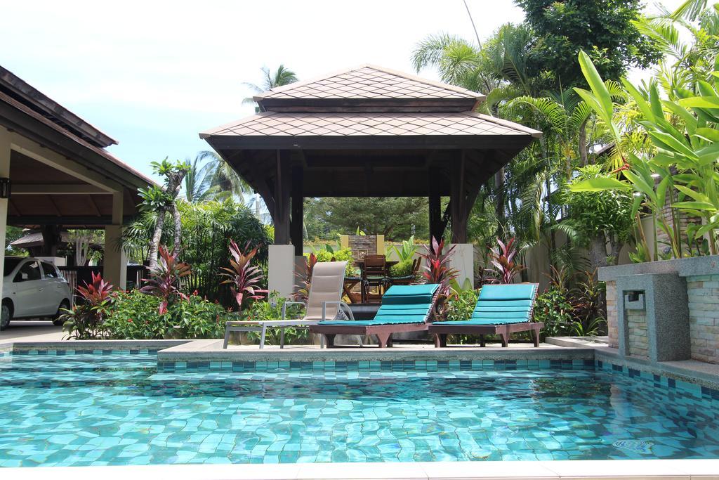 Large 4 Bed Villa Short Walk To Maenam Beach 매남비치 외부 사진